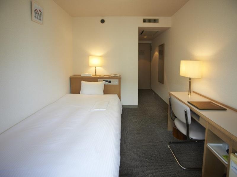 新大阪サニーストンホテル 3* 大阪市